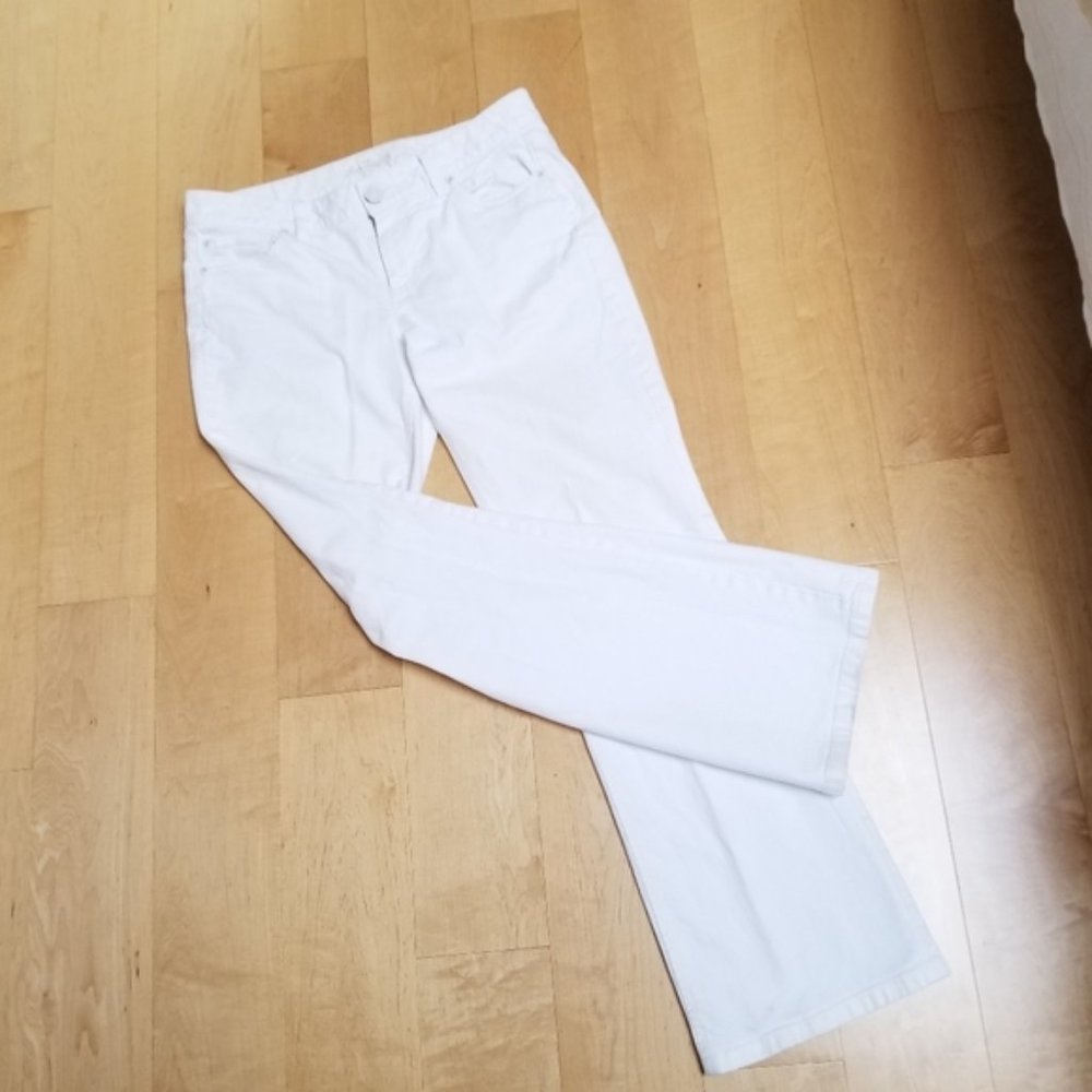 🌟ANN TAYLOR modern fit Lindsay jeans, size 8